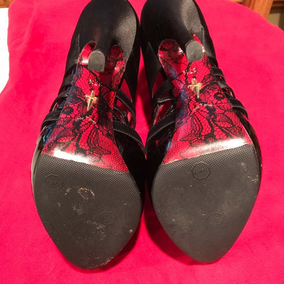 👠CESARE PACIOTTI Black Satin Patent Stilettos👠 - Picture 4 of 4